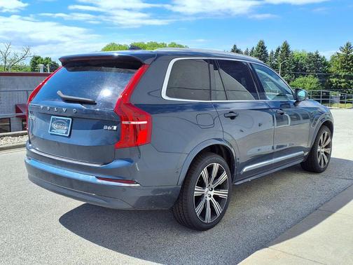 Denim Blue Metallic 2023 Volvo XC90 B6 Ultimate 6-Seater