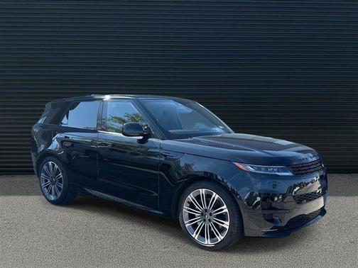 2025 Land Rover Range Rover Sport SE