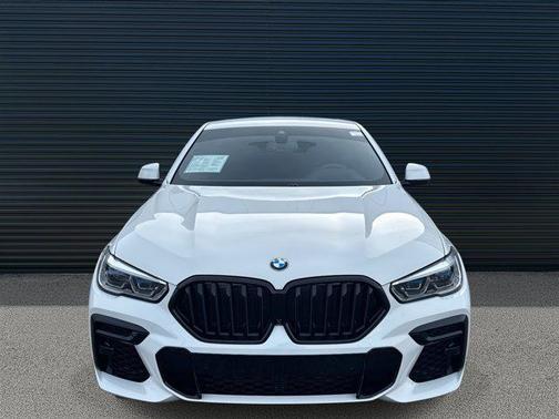 2023 BMW X6 xDrive40i