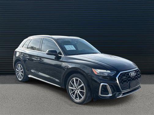 2021 Audi Q5 Premium Plus 55 TFSI e quattro S tronic