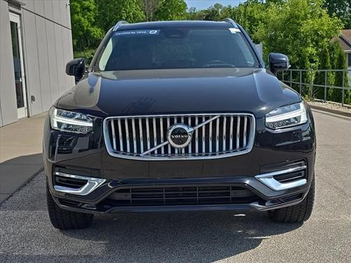 2023 Volvo XC90 Recharge Plug-In Hybrid T8 Ultimate Bright Theme 7-Seater