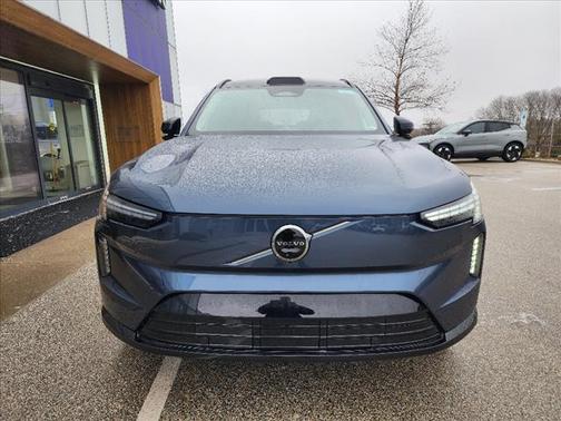 2025 Volvo EX90 Twin Motor Performance Ultra