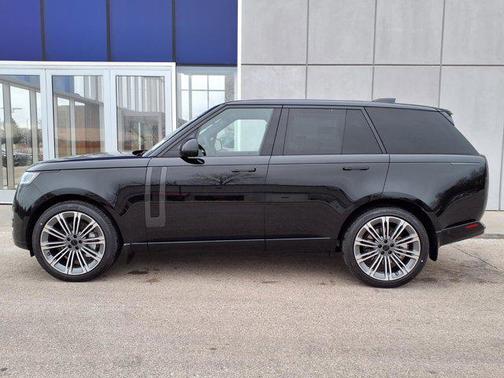 Santorini 2026 Land Rover Range Rover P530 SE