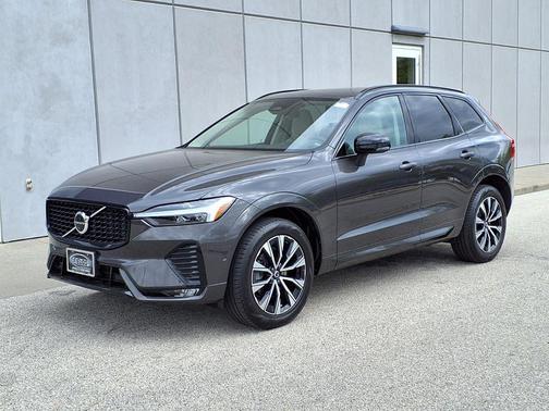 Gray 2024 Volvo XC60 B5 Plus Dark Theme