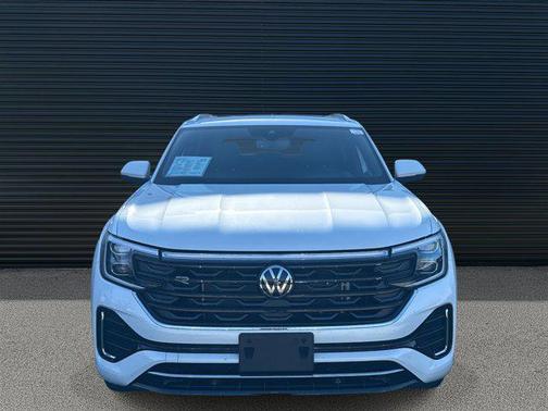 2024 Volkswagen Atlas Cross Sport 2.0T SEL