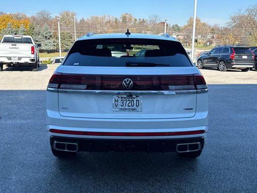 2024 Volkswagen Atlas Cross Sport 2.0T SEL