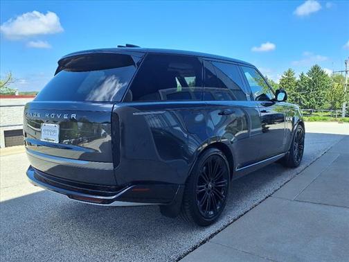 2024 Land Rover Range Rover P530 SE