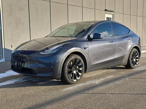 2021 Tesla Model Y Long Range Dual Motor All-Wheel Drive