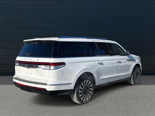 2023 Lincoln Navigator Black Label