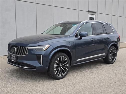 2025 Volvo XC90 Plug-In Hybrid T8 Ultra 7-Seater