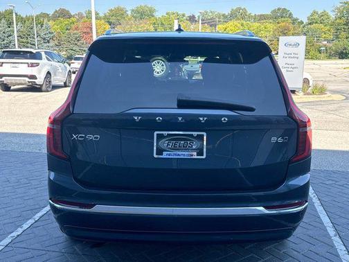 2025 Volvo XC90 B6 Plus 7-Seater