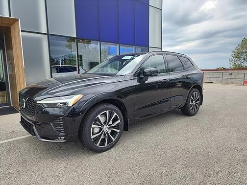 2025 Volvo XC60 Plus
