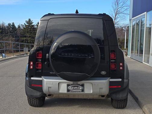 2020 Land Rover Defender 110 SE