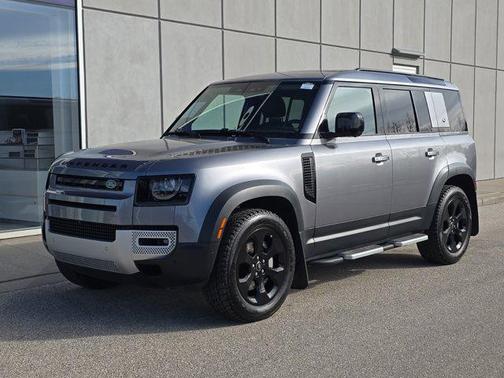 2023 Land Rover Defender 110 SE