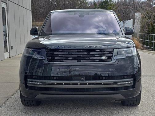 2023 Land Rover Range Rover P400 SE