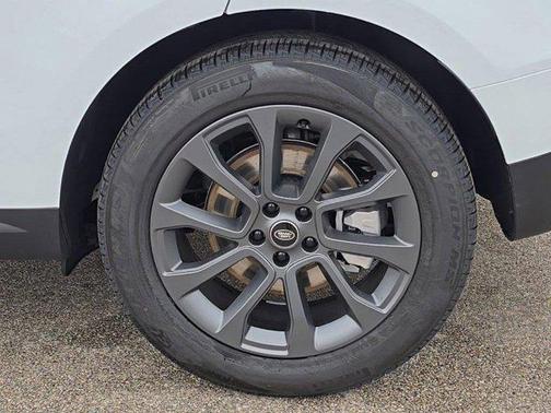 2025 Land Rover Range Rover Sport P360 S