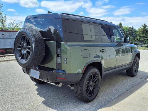 Woolstone 2026 Land Rover Defender P300 S