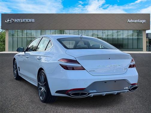 2026 Genesis G70 2.5T Prestige