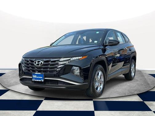 2023 Hyundai TUCSON SE