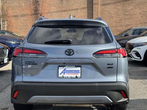 2022 Toyota Corolla Cross XLE