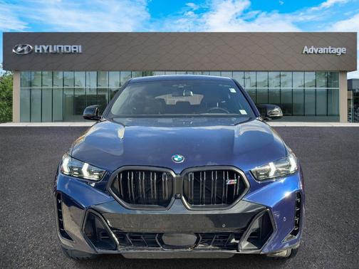 2025 BMW X6 M60i