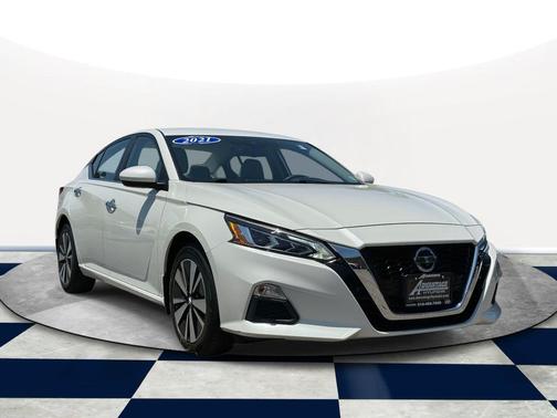 2021 Nissan Altima 2.5 SV