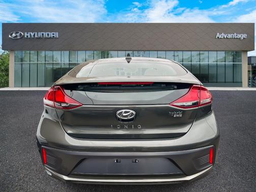 2022 Hyundai IONIQ Hybrid Blue