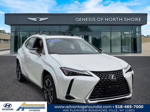 White Pearl 2023 Lexus UX 250h Premium