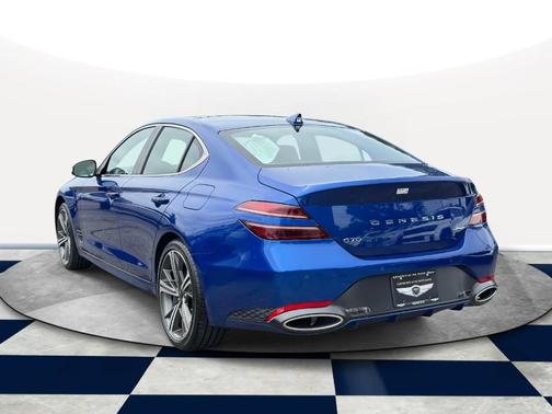 2025 Genesis G70 2.5T