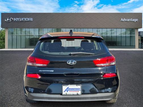 2020 Hyundai Elantra GT Base