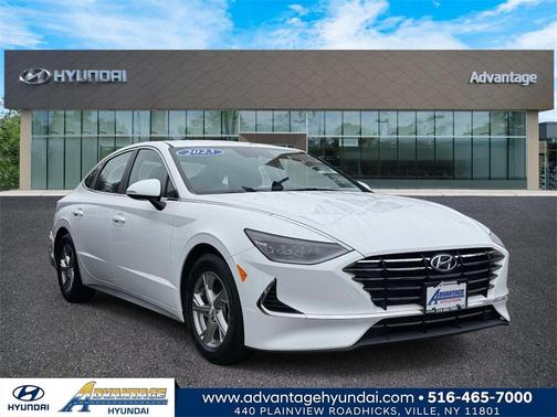 2023 Hyundai SONATA SE