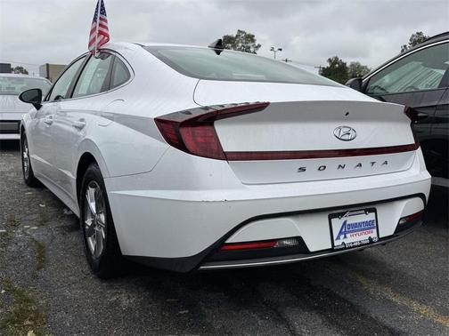 2023 Hyundai SONATA SE