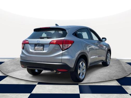 2017 Honda HR-V LX