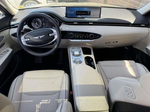 Gray 2023 Genesis GV70 2.5T