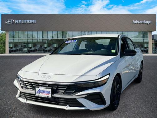 White 2026 Hyundai ELANTRA SEL Sport