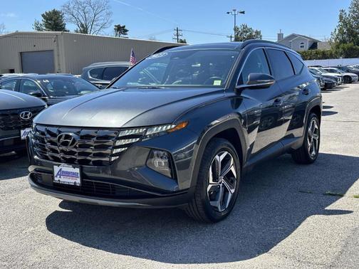 Gray 2023 Hyundai TUCSON Limited