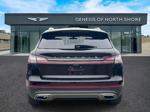 2022 Lincoln Nautilus Reserve