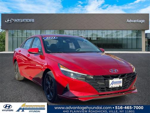 2023 Hyundai ELANTRA SEL
