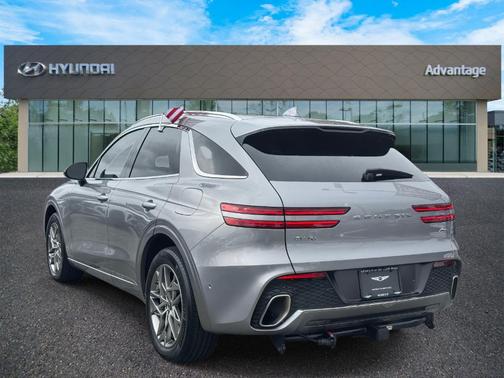 2023 Genesis GV70 2.5T