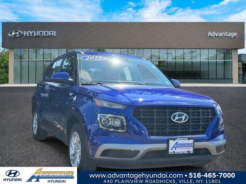 2022 Hyundai VENUE SE