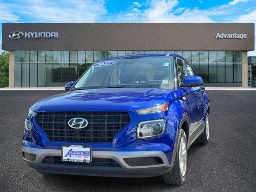 2022 Hyundai VENUE SE