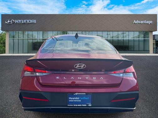 2025 Hyundai ELANTRA SEL Sport