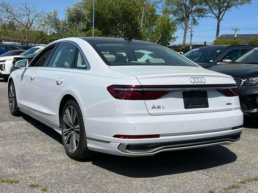 2023 Audi A8 L 55