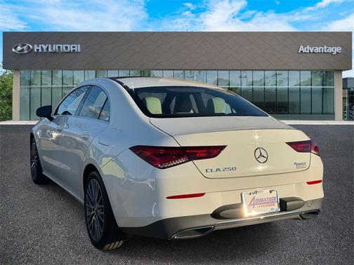 2020 Mercedes-Benz CLA 250 Base 4MATIC