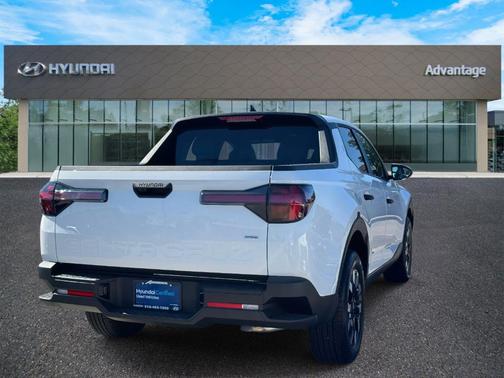 2025 Hyundai SANTA CRUZ SE