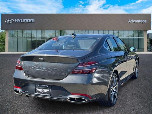 2025 Genesis G70 2.5T