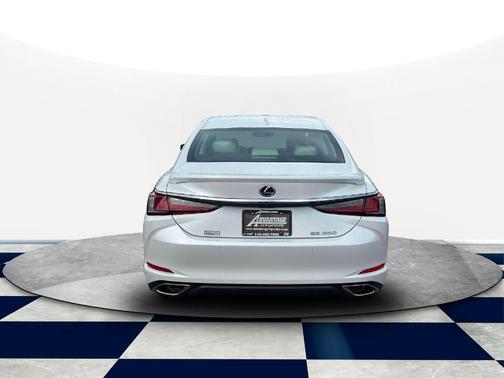 2022 Lexus ES 350 Base