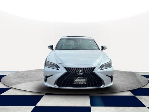 2022 Lexus ES 350 Base