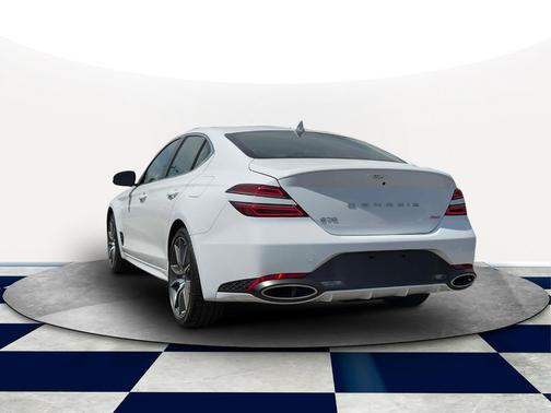 2024 Genesis G70 2.5T