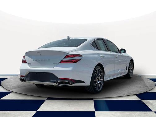 2024 Genesis G70 2.5T